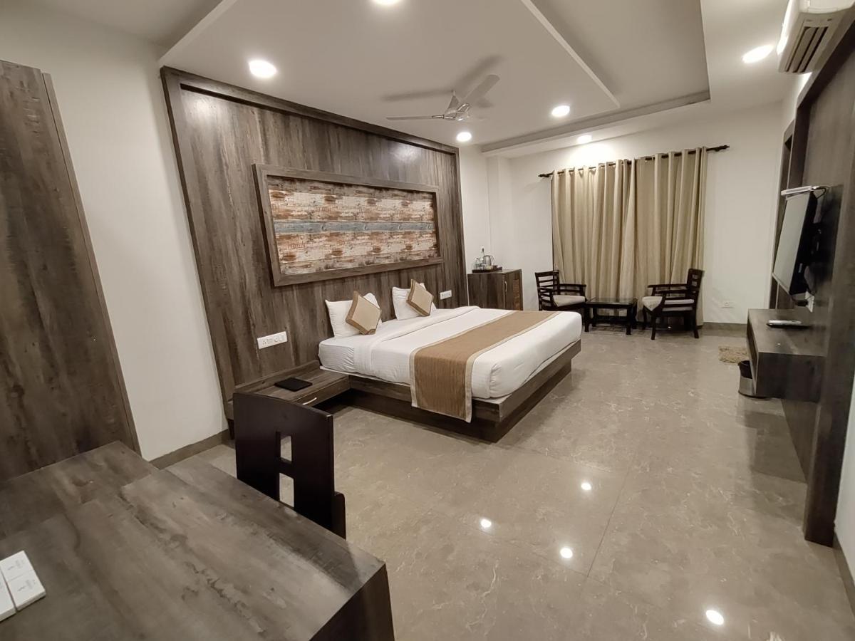 La Savanna By Dl Hotels & Resorts Rāmnagar Extérieur photo