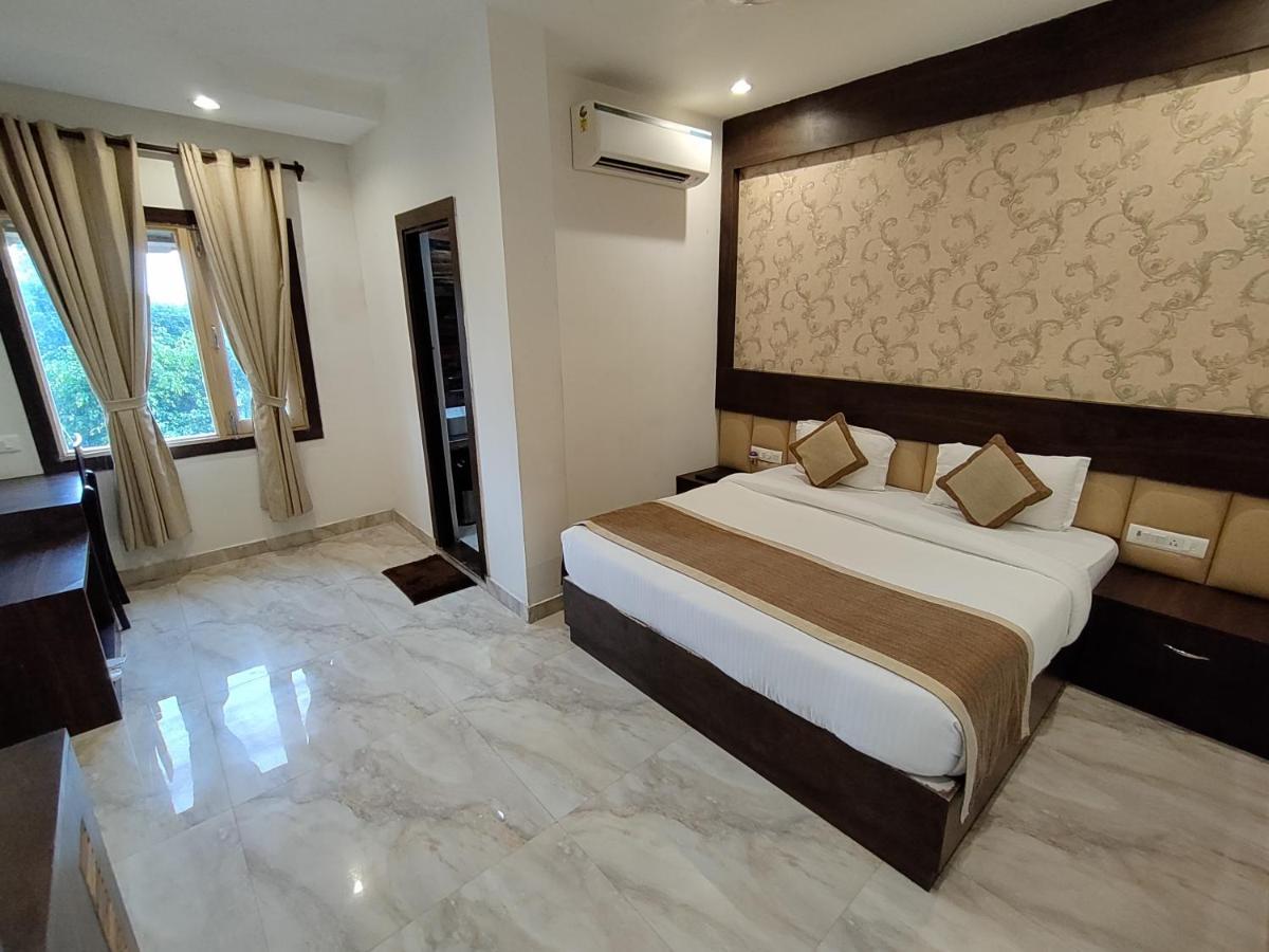 La Savanna By Dl Hotels & Resorts Rāmnagar Extérieur photo