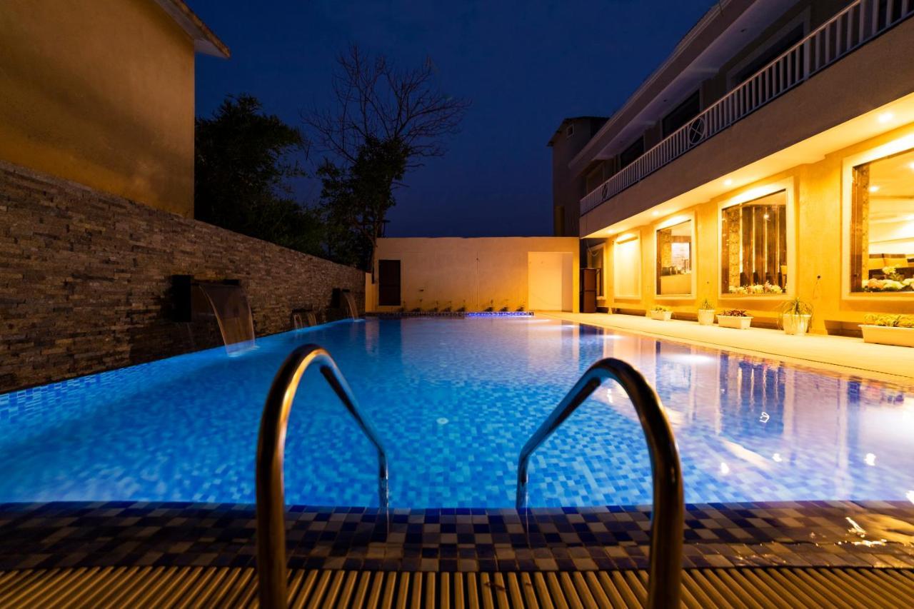 La Savanna By Dl Hotels & Resorts Rāmnagar Extérieur photo