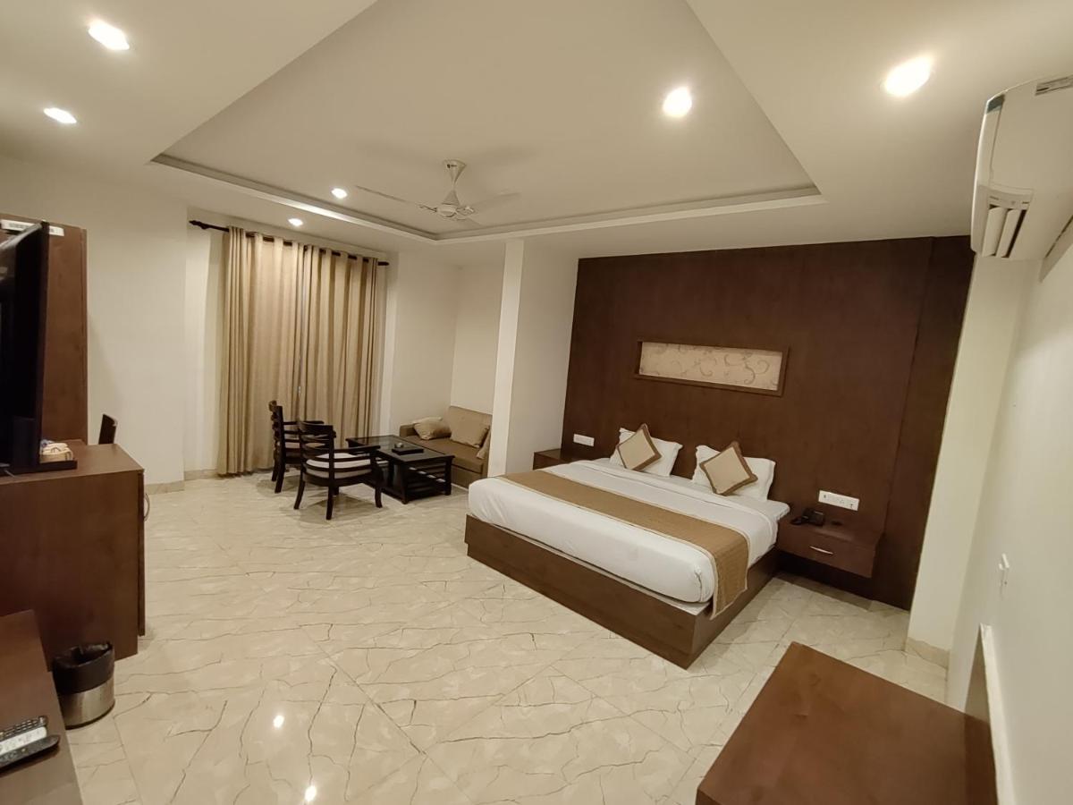 La Savanna By Dl Hotels & Resorts Rāmnagar Extérieur photo