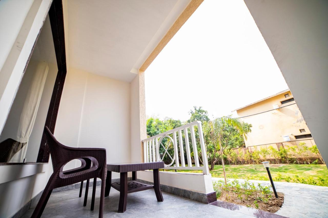 La Savanna By Dl Hotels & Resorts Rāmnagar Extérieur photo